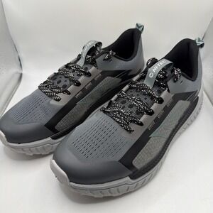 Hi-Tec Men's castle Rock Black Microchip Hiking Trail Sneakers size 10.